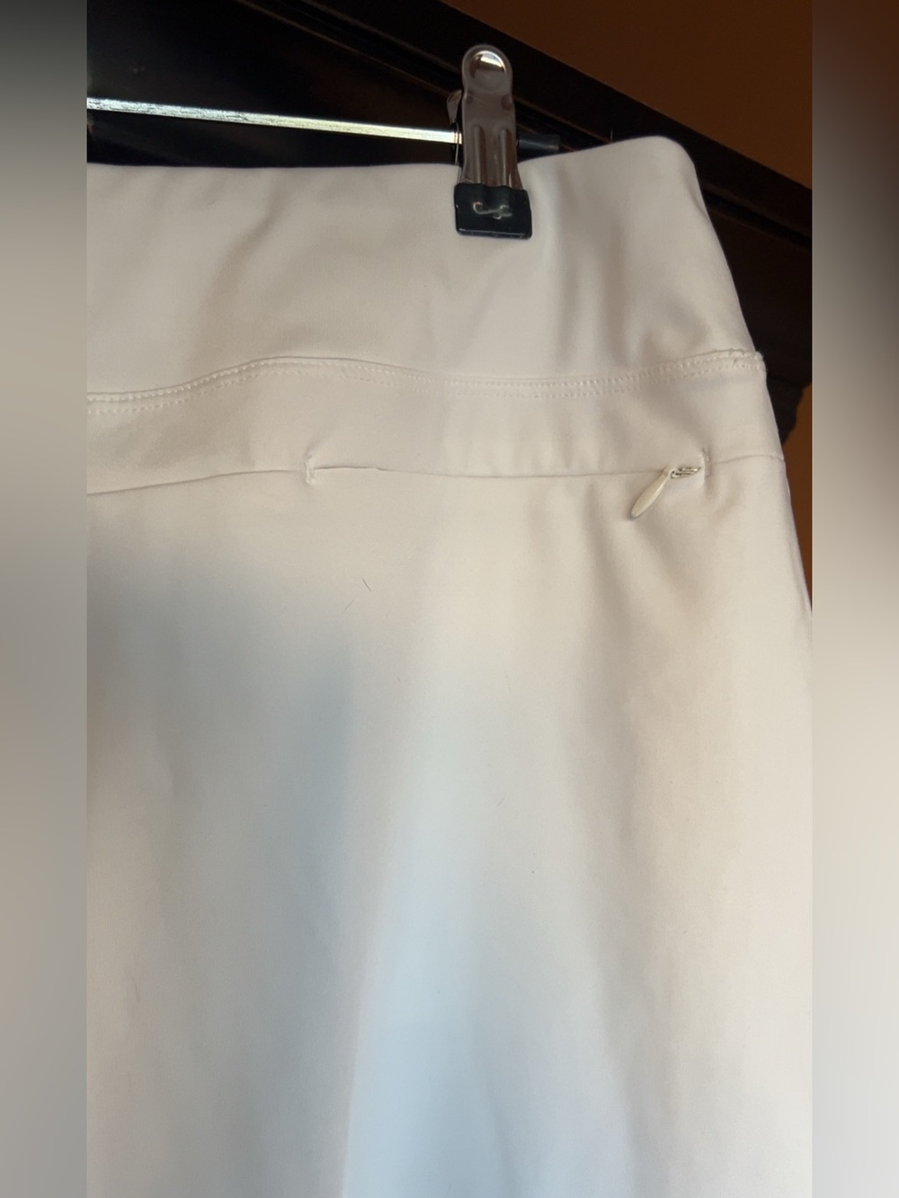 Tommy Bahama Golf | Classic White Skort Skirt Athletic Women’s - Picture 6 of 9